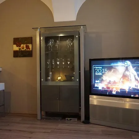 Gaestehaus Familie Loeffler - Am Stadtplatz In Litschau