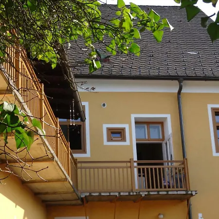 Apartamento Gaestehaus Familie Loeffler - Am Stadtplatz In