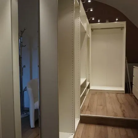 Gaestehaus Familie Loeffler - Am Stadtplatz In Apartman Litschau