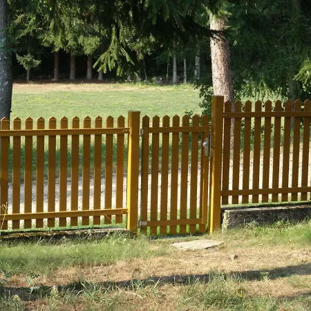 Gaestehaus Familie Loeffler - Am Stadtplatz In Apartman *