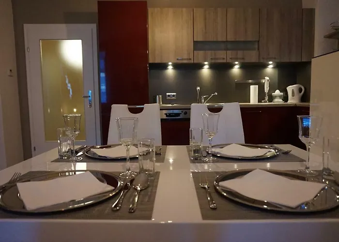 Apartment Gaestehaus Familie Loeffler - Am Stadtplatz In *