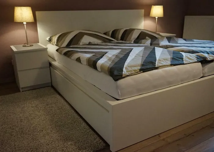 Gaestehaus Familie Loeffler - Am Stadtplatz In