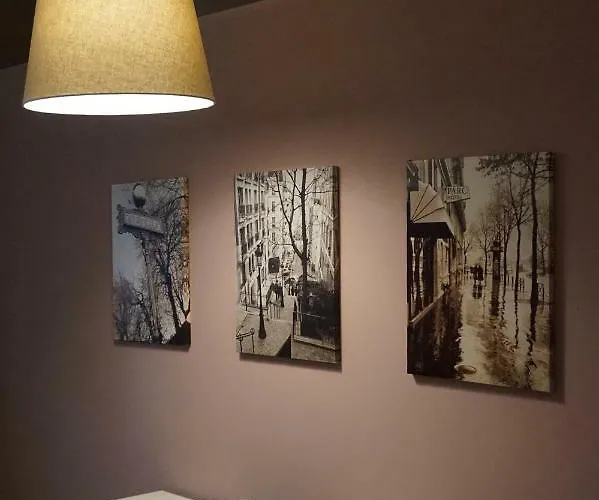 Gaestehaus Familie Loeffler - Am Stadtplatz In 아파트 리트샤우